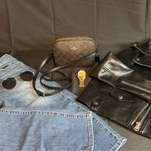 Coach Brown Crossbody Bag - Picture 3 of 7